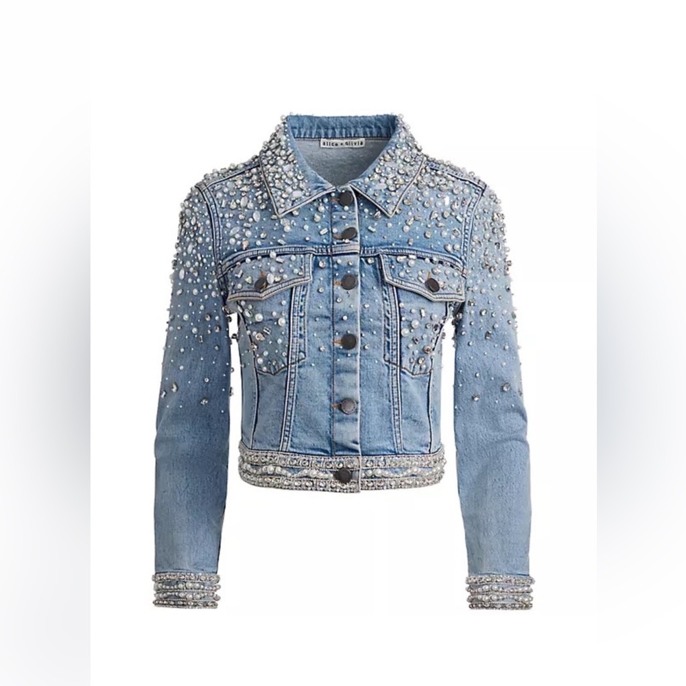 Alice + Olivia Nelson Denim Jacket in Size Medium New with tags